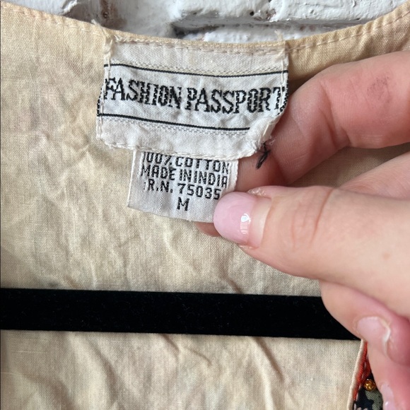 COTTON Vintage Multicolor Southwestern Patterned Vest Rust, Olive, Cream beaded - Picture 3 of 7